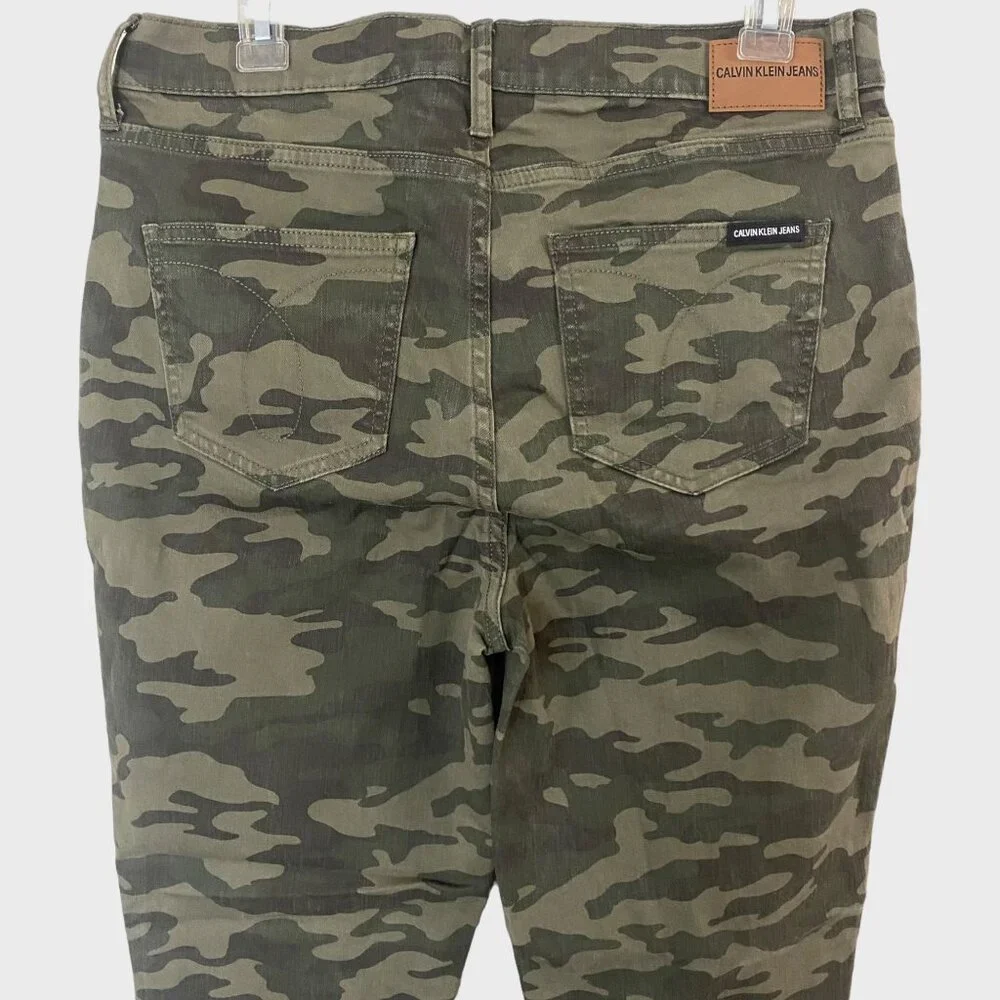Calvin Klein Camo High-Rise Skinny Jeans Women's 31 Army Green Ankle-Zip Denim - Picture 6 of 11